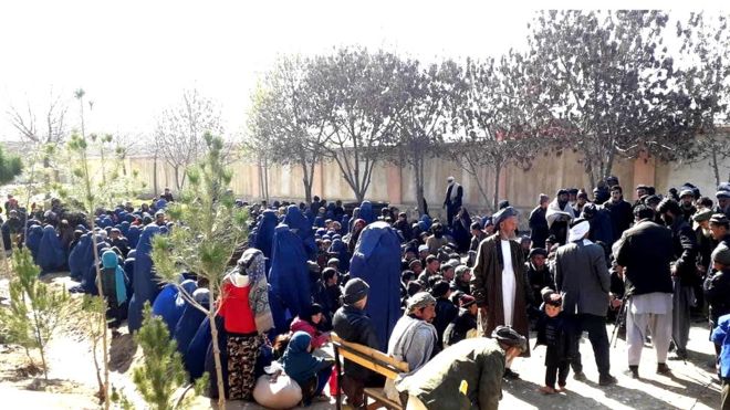 بەپەلە ... شەڕ لە باکووری ئەفغانستان هەزاران بنەماڵەی ئاوارە کرد