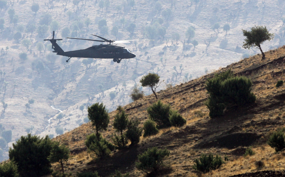 بە هۆی هێرشی فڕۆکە شەڕکەرەکانی تورکیا وە خەڵکێکی زۆر لە نزیک دهۆک کوژراو بریندار بوون