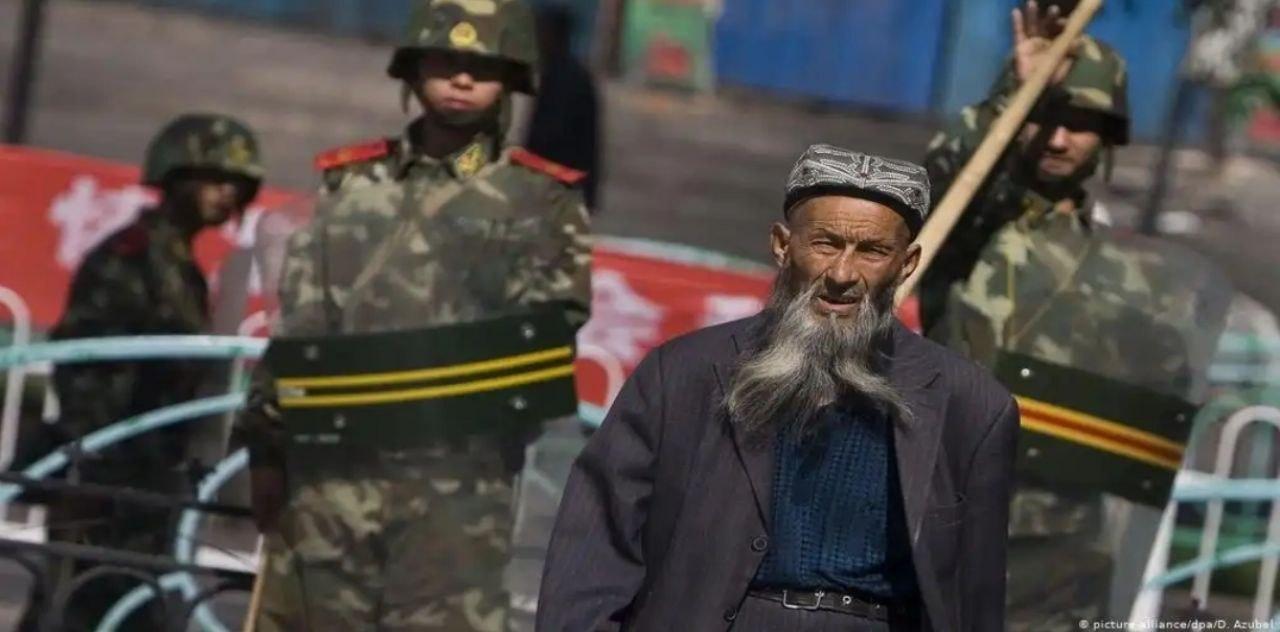 یاسای گەمارۆدانی بەرپرسانی چینی بە هۆی سەرکوتکردنی موسڵمانانی ئۆیغۆر لە پەرلەمانی نوێنەرانی ئەمریکا پەسەند کرا