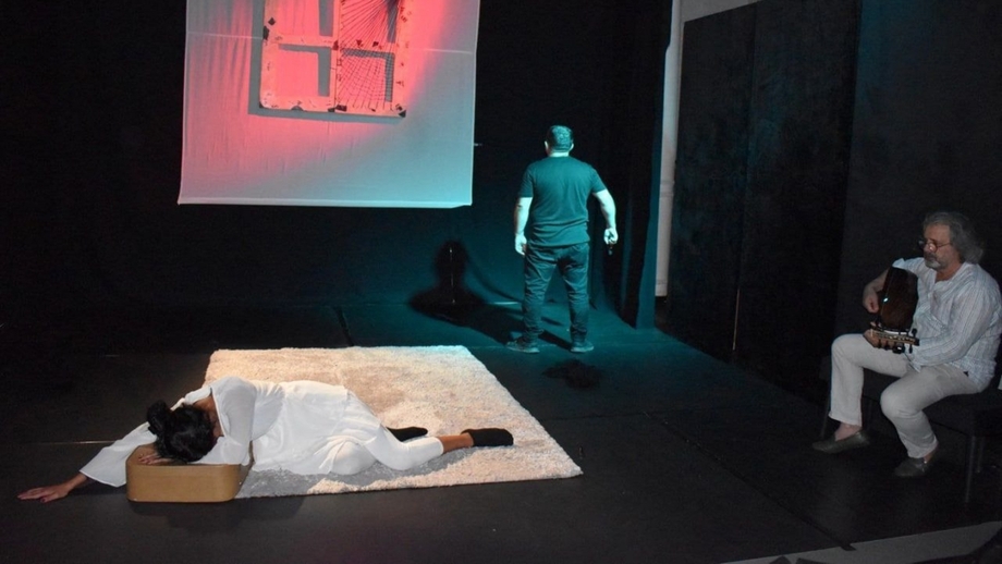 هەشتەمین خولی فێستیڤاڵی شانۆی کوردیی "یۆتۆبۆری" لە وڵاتی سوێد بەڕێوە چوو