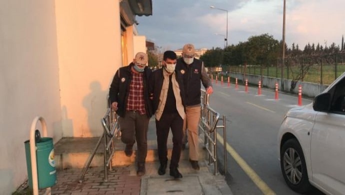 لە ئادانای باکووری کوردستان ١٠ کەس بە تۆمەتی بانگەشە بۆ " پەکەکە " دەست بەسەرکران