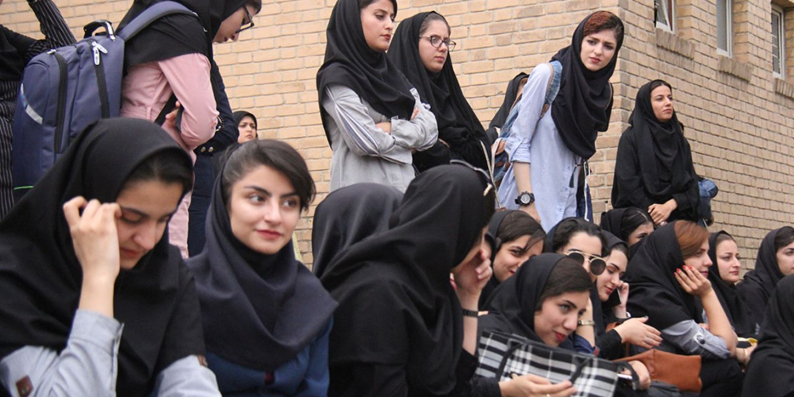 حەفتا لە سەدی  ژنانی خوێندەواری ئێرانی بێکارن