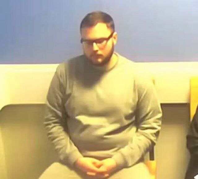 بەندی هەتاهەتایی بۆ ئەفسەرێکی پۆلیسی بەریتانیا کە دەستدرێژی سێکسی کردووەتە سەر ٢٠٠ منداڵ