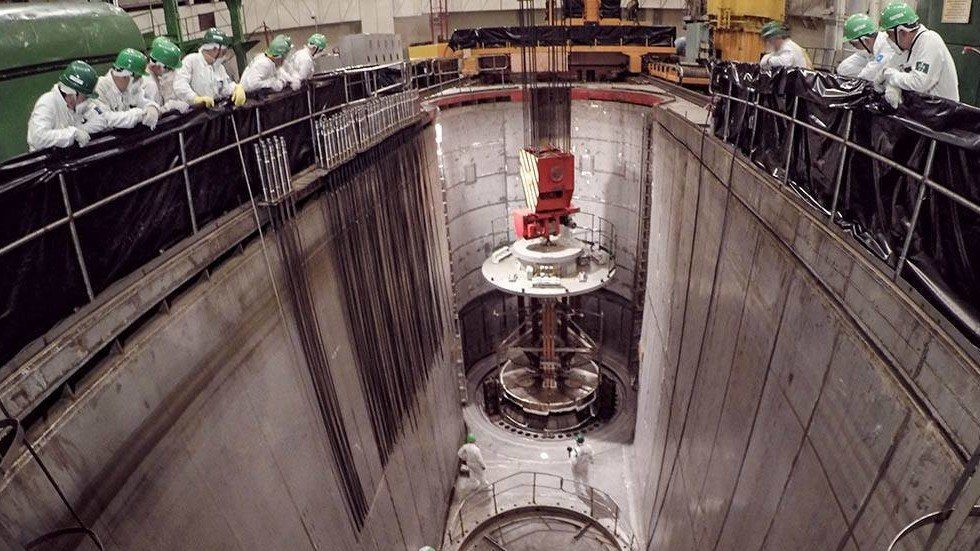 بەپەلە   ...  ڕووس ئەتۆم ڕایگەیاند : لە ئاکامی تەقینەوەی تاقیکردنەوەی ڕاکێتی پێشڕانەی ئەتۆمی لە ڕووسیا زیاتر لە ٥ کەس کوژران