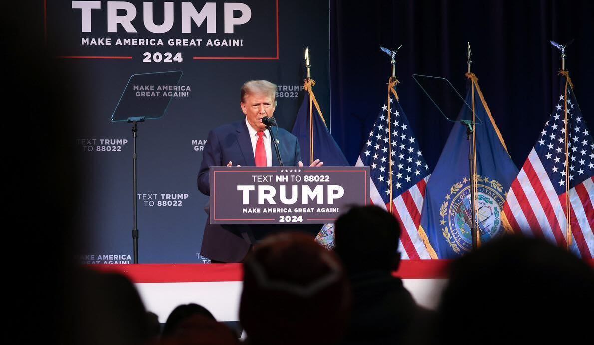 دۆناڵد ترامپ : کە گەڕامەوە کۆشکی سپی بە تەواوی گەمارۆی ئێران دەدەم