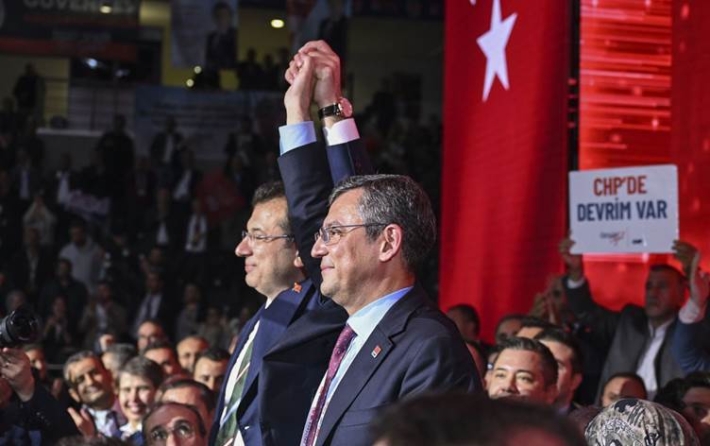 ئۆزگور ئۆزەل بە سەرۆکی جەهەپە هەڵبژێردرا