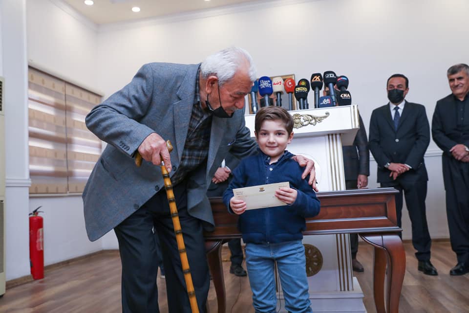 یەكەمین خەڵاتی فرسەت سۆفی بەخشرایە پیاوێكی دەستپاك