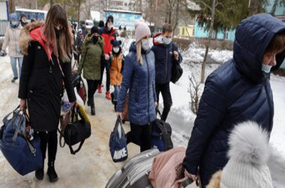 داوا لە هاووڵاتییانی ئۆکراینی دەکرێت ڕووسیا جێ بهێڵن