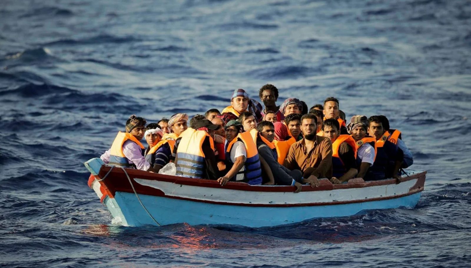 بە هۆی نوقمبوونی بەلەمێک لە  لیبیا، 61 کۆچبەر خنکان