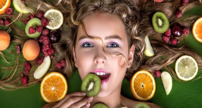 5 خۆراکی کاریگەرە لە چاککردنەوەی پێست