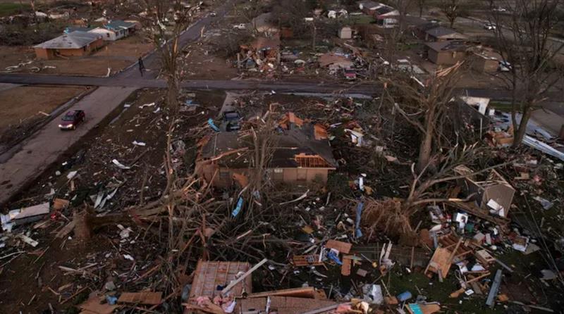 ژمارەی گیانلەدەستدان بەهۆی زریانەکەی ئەمریکاوە گەیشتە ٢٢ کەس