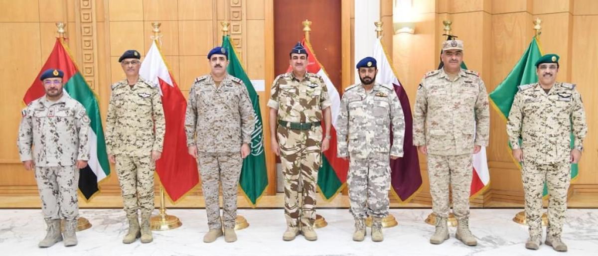 گفتووگۆی فەرماندەکانی هێزی ئاسمانی ووڵاتانی عەرەبی حەوزەی کەنداوی فارس دەربارەی هاوکاریگەلی هاوبەش