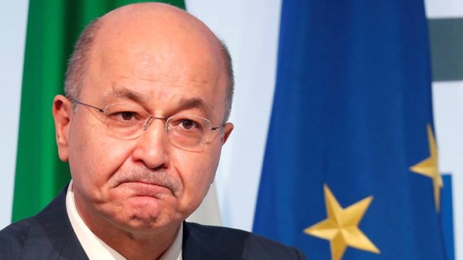 بەپەلە   ...   بەرهەم ساڵح : لە ئەگەری ڕوودانی شەڕ لە نێوان ئێران و ئەمریکا ئێمە ناتوانین لە نێوانیان یەکێکیان هەڵبژێرین