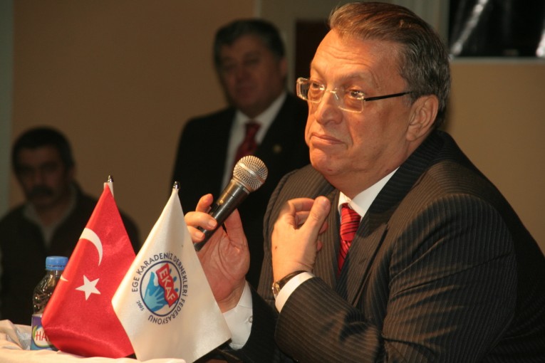 سەرۆکوەزیرانی پێشووتری تورکیا گیانی لە دەستدا