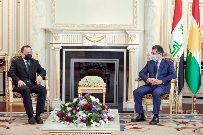 سەرۆکی حکوومەتی هەرێمی کوردستان پێشوازی لە باڵوێزی نوێی ڕووسیا لە عێراق دەکات