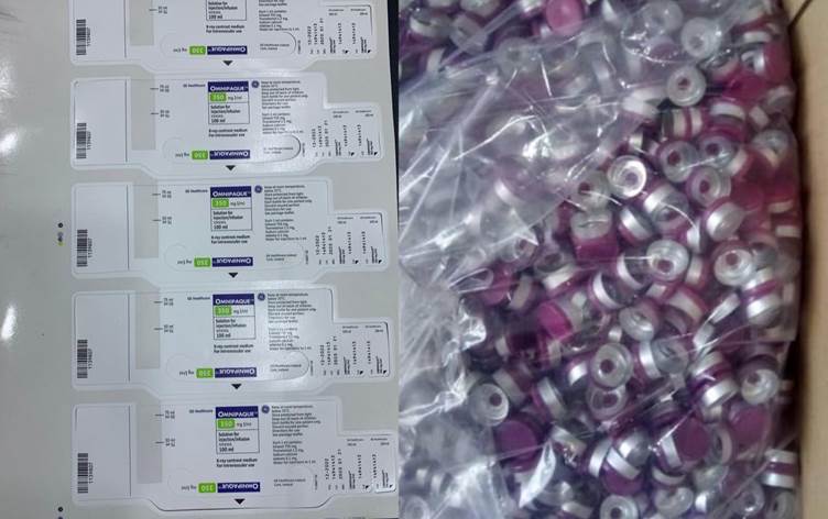 لە سنووری حاجی ئۆمەران بڕێکی زۆر دەرزی و دەرمانی ساختە دەستی بەسەردا گیرا