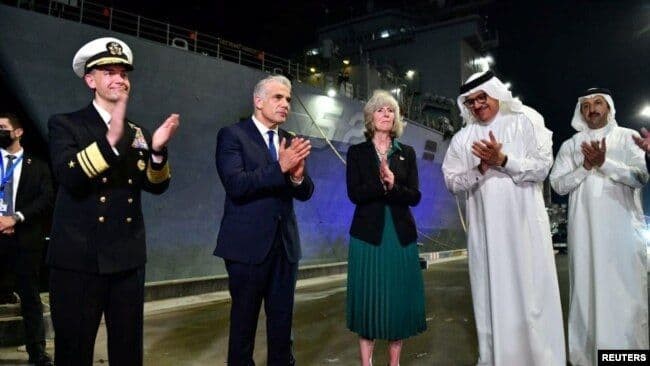 هائارتس : ئیسرائیل و بەحرەین باسی مەترسیەکانی فڕۆکە بێفڕۆکەوانەکانی ئێران بۆ سەر ناوچەکەیان کرد