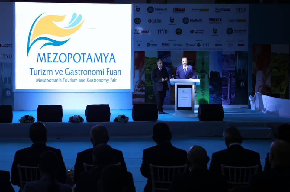 ئومێد خۆشناو: داوا لە والی دیاربەکر دەکەم گەشتی ڕاستەوخۆی ئاسمانی