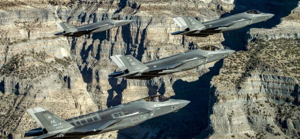 ڕاهێنانی ​فڕۆکەوانە تورکەکان لەسەر فڕۆکەى F35  بە فەرمی لە لایەن وەزارەتی بەرگری ئەمریکاوە ڕاگیرا