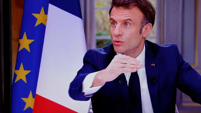 ماکرۆن پلانی چاکسازی لە خانەنشینی پەسەند کرد