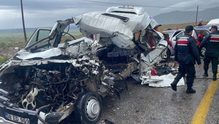 باکووری کوردستان/ لە ڕووداوێکی هاتووچۆدا چوار کەس گیانیان لەدەستدا