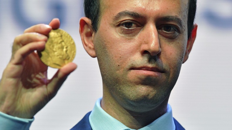 گەورە زانای کورد براوەی نۆبڵی دونیای زانستی بیرکاری پەیامێک بڵاو دەکاتەوە