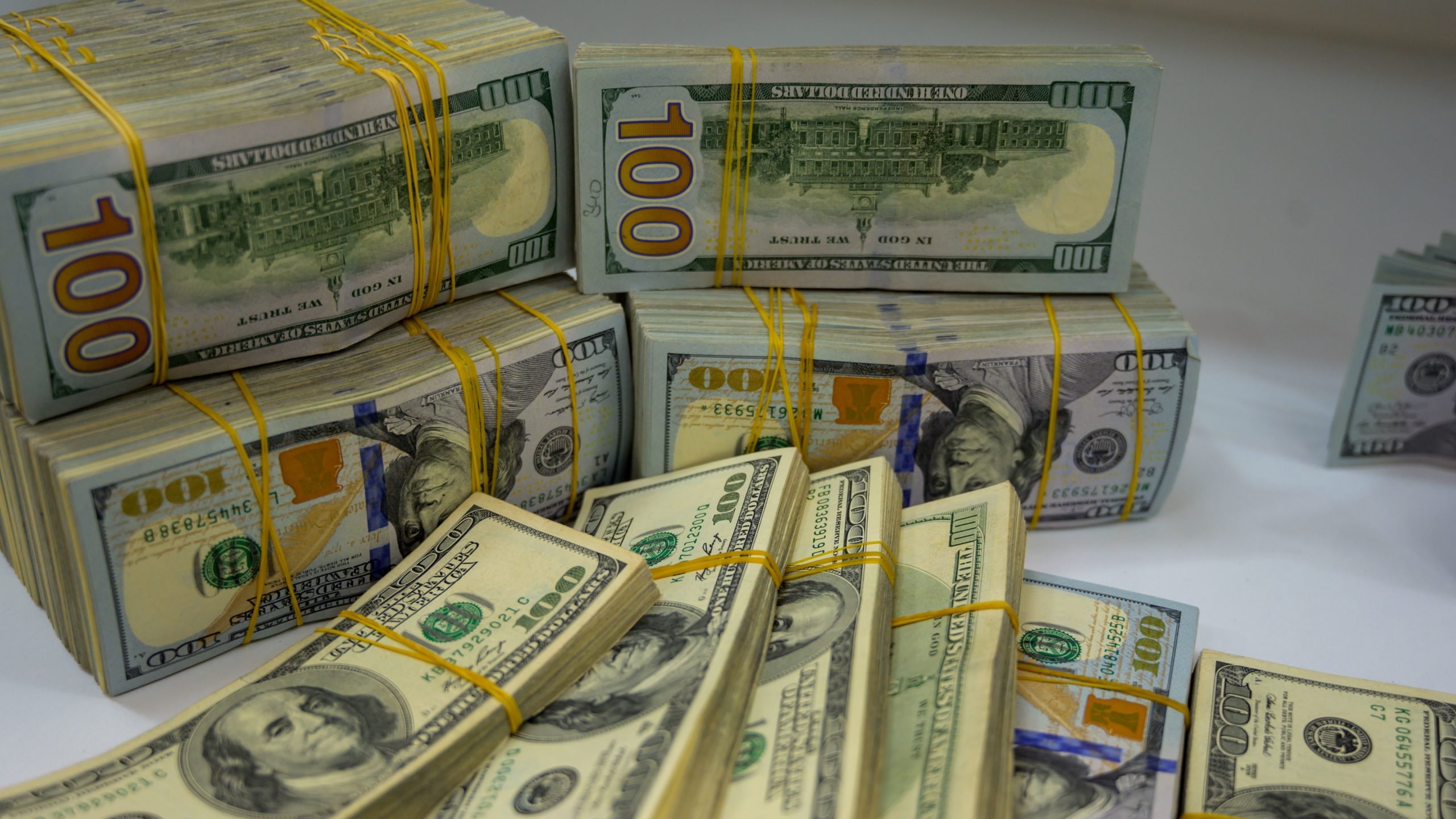 حكومەتى هەرێم زیاتر لە ٦٢٨ ملیۆن دۆلار قەرزی کۆمپانیاکانی نەوت دەداتەوە