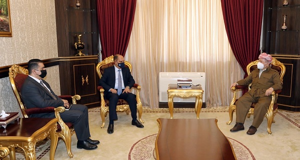 سەرۆك بارزانی پێشوازی لە سەرۆكی سەندیکای ڕۆژنامەنوسانی عەرەب و عێراق دەكات