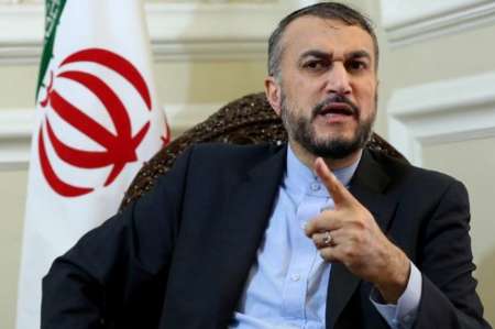 جێگری تایبەتی سەرۆکی پەرلەمانی ئێران : هێزی سەربازی ئێمە لە سووریا ناکشێتەوە