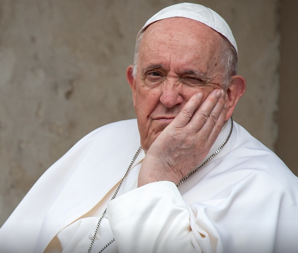 دانپێدانانی پاپا فڕانسیس بەرامبەر " کۆمەڵکوژی " لە قوتابخانەکانی منداڵانی خۆجەیی لە کەنەدا