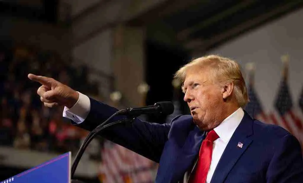 ترامپ : قەناعەتم پێ نەکراوە بۆ شەڕ لەگەڵ ئێران بەڵکوو ...