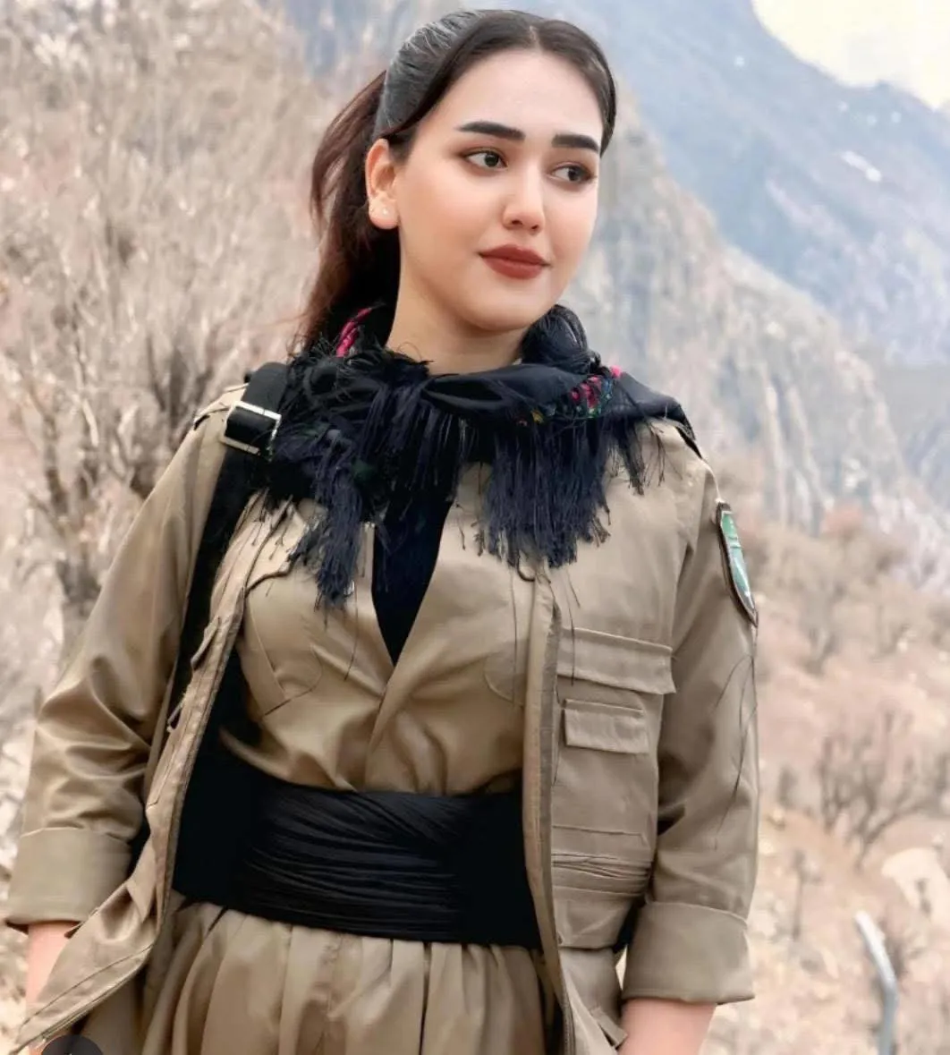 کچە پێشمەرگەی کۆمەڵەی زەحمەتکێشانی کوردستان لە ئەنجامی بوردومانەکانی سوپای پاسداران شەهید بوو