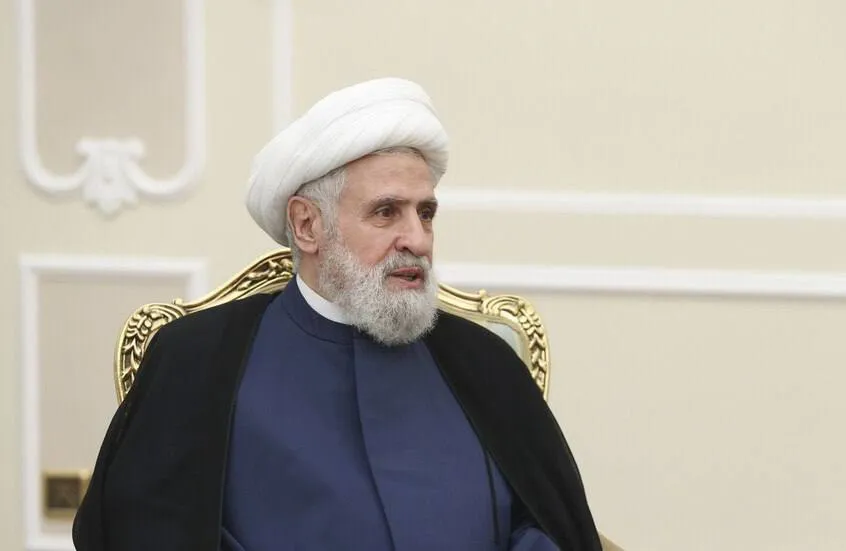 ئەمینداری گشتی حیزبوڵڵا دەڵێ دەست بەرداری چەكەكانمان نابین