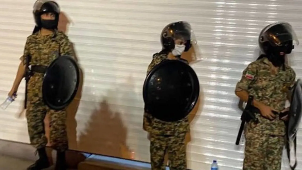 لێبوردنی نێودەوڵەتی : بەکارهێنانی منداڵانی تەمەن ۱۲ ساڵ لە لایەن سوپای پاسداران ەوە نموونەی تاوانی جەنگە