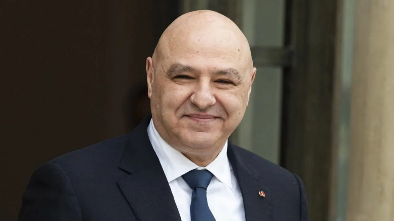 سەرۆکكۆماری لوبنان :  ئەوەی ئێمە دەیکەین خیانەت نییە