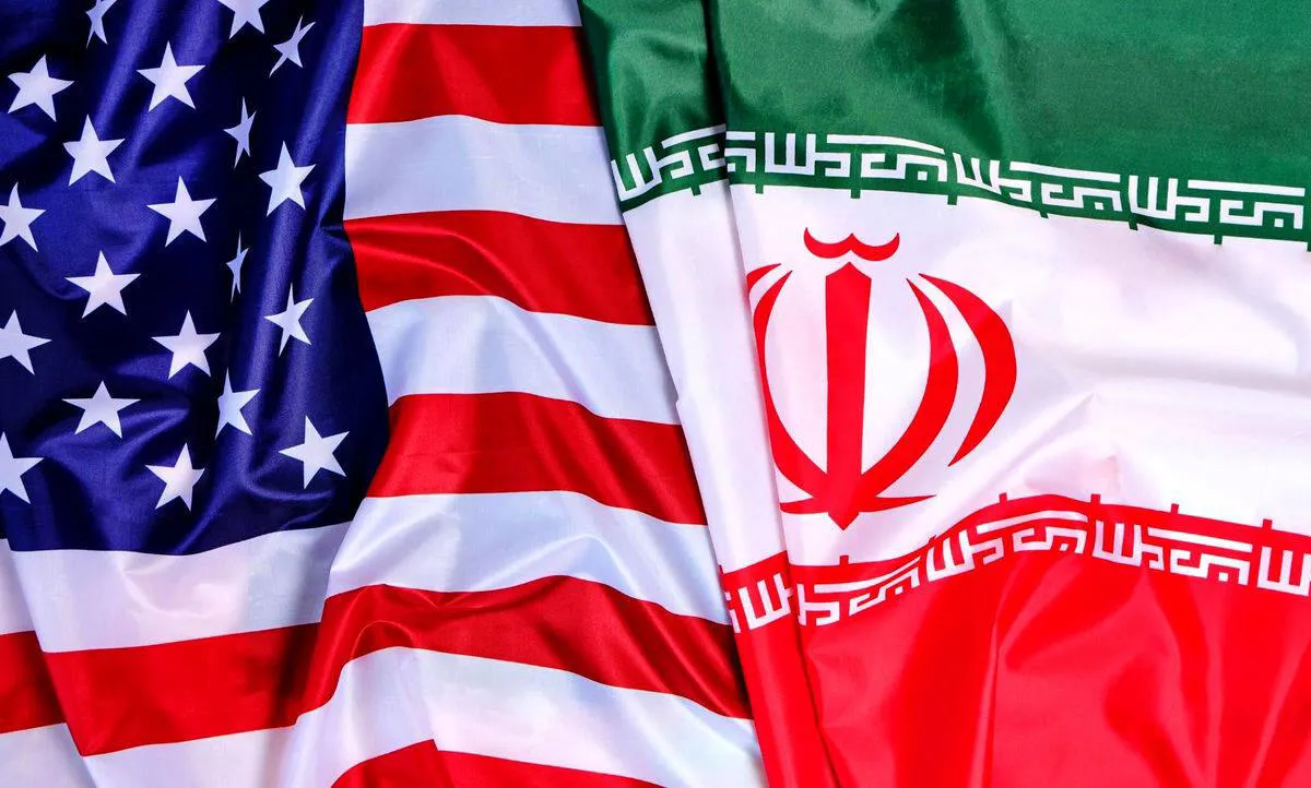پاشەکشەی ئێران لە هەڵوێستەکانی