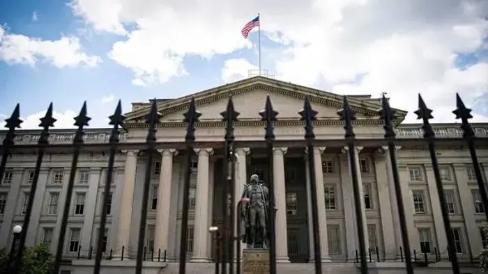 سزادانی ١٢ کەس و دامەزاوە لە لایەن ئەمریكاوە