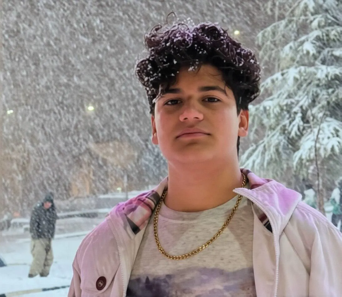 دەست بەسەركردنی مێرمنداڵێک لە لایەن هێزە ئەمنییەتییەکانی ئێران ەوە