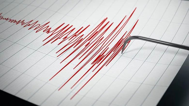 بوومەلەرزەیەکی ٣.١ پلەی ڕیشتەر قەسر شیرینی لە ڕۆژهەڵاتی کوردستان هەژاند