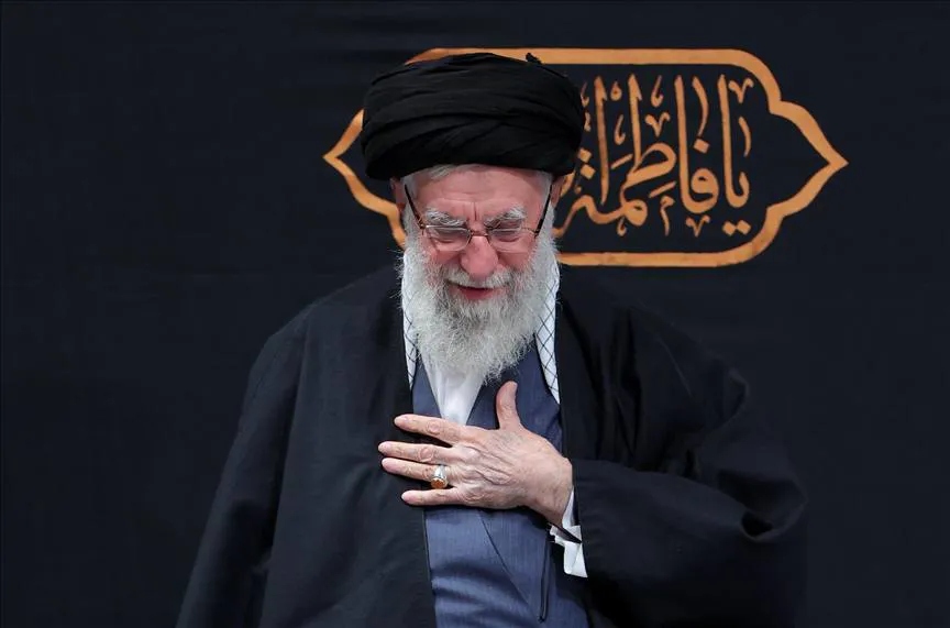 ڕێوڕەسمی بەڕێ کردنی تەرمی ڕابەری ئێران لە سێ شاری ئەو ووڵاتە بەڕێوەدەچێت