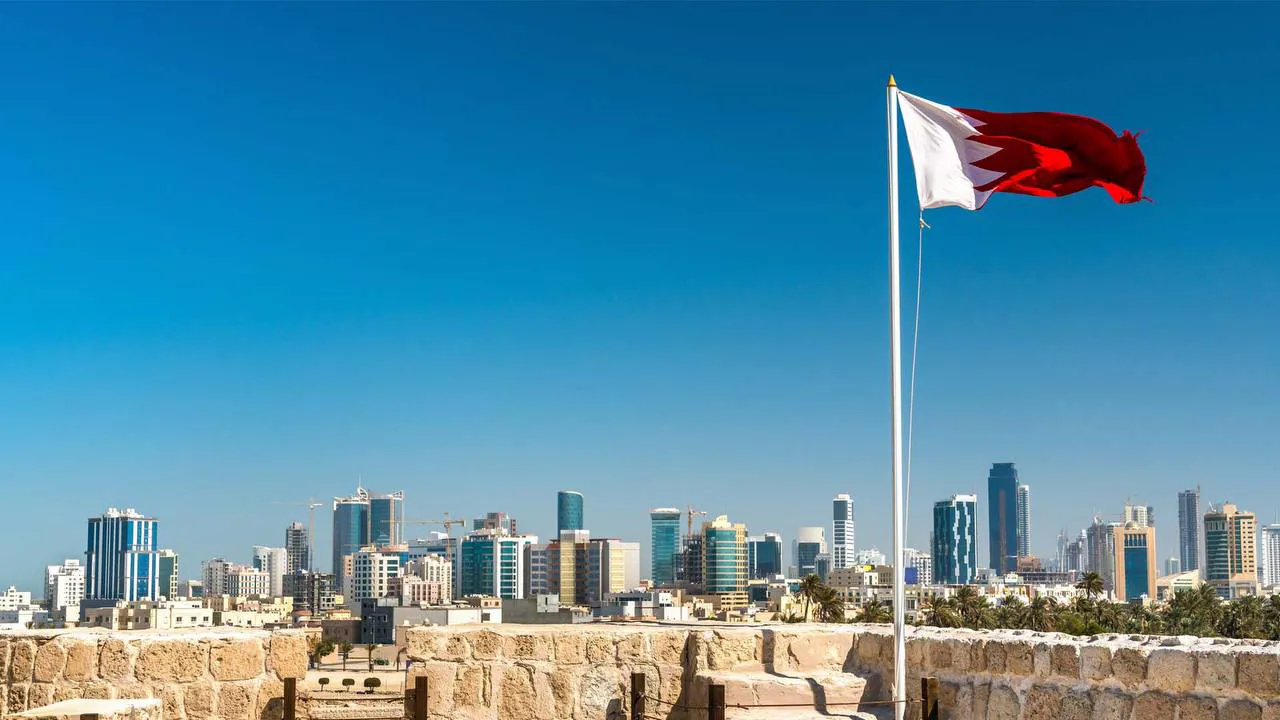 بەحرەین : لەگەڵ هاوپەیمانەکانمان ڕێوشوێنی گونجاو لە بەرامبەر هێرشەکانی ئێران دەگرینە بەر
