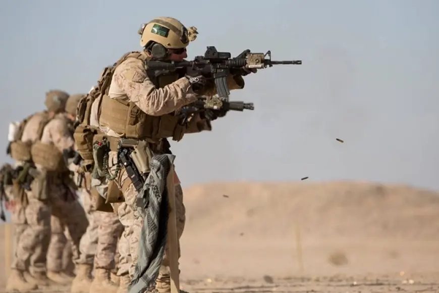 Trump stratejiya "hêzên bejayî yên sînorkirî" ji bo Îranê dinirxîne