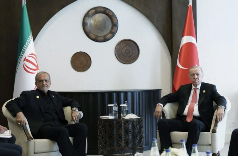 Erdoğan ve Pezeşkiyan arasında kritik görüşme