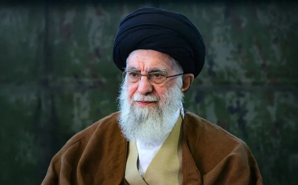 Xameneyî wê li Meşhedê were veşartin