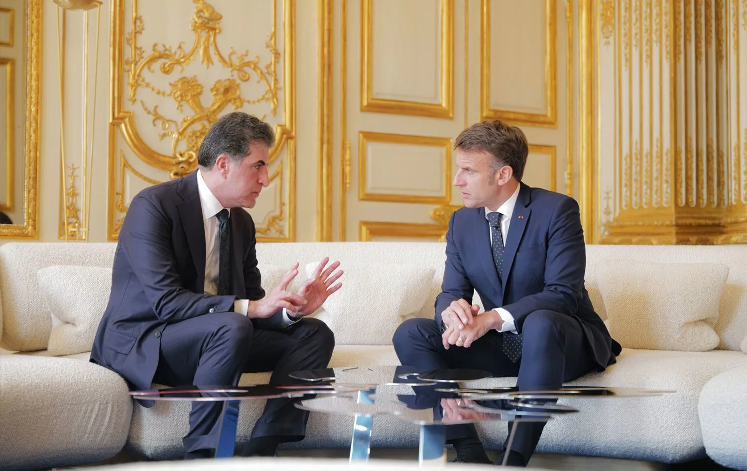 Nêçîrvan Barzani û Macron di rêya telefonê de axifîn