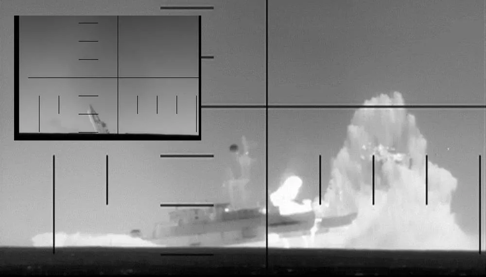 Dîmena bi torpîdoyê noqkirina keştiya Îranê hat weşandin