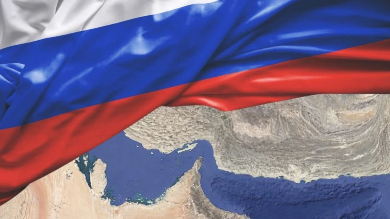 Rusya: Hürmüz Boğazı bize açık