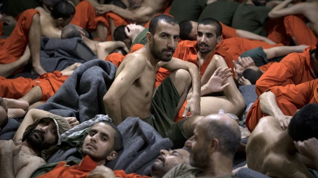 Rojava | Li Hesekê hîn 400 girtiyên DAŞê mane