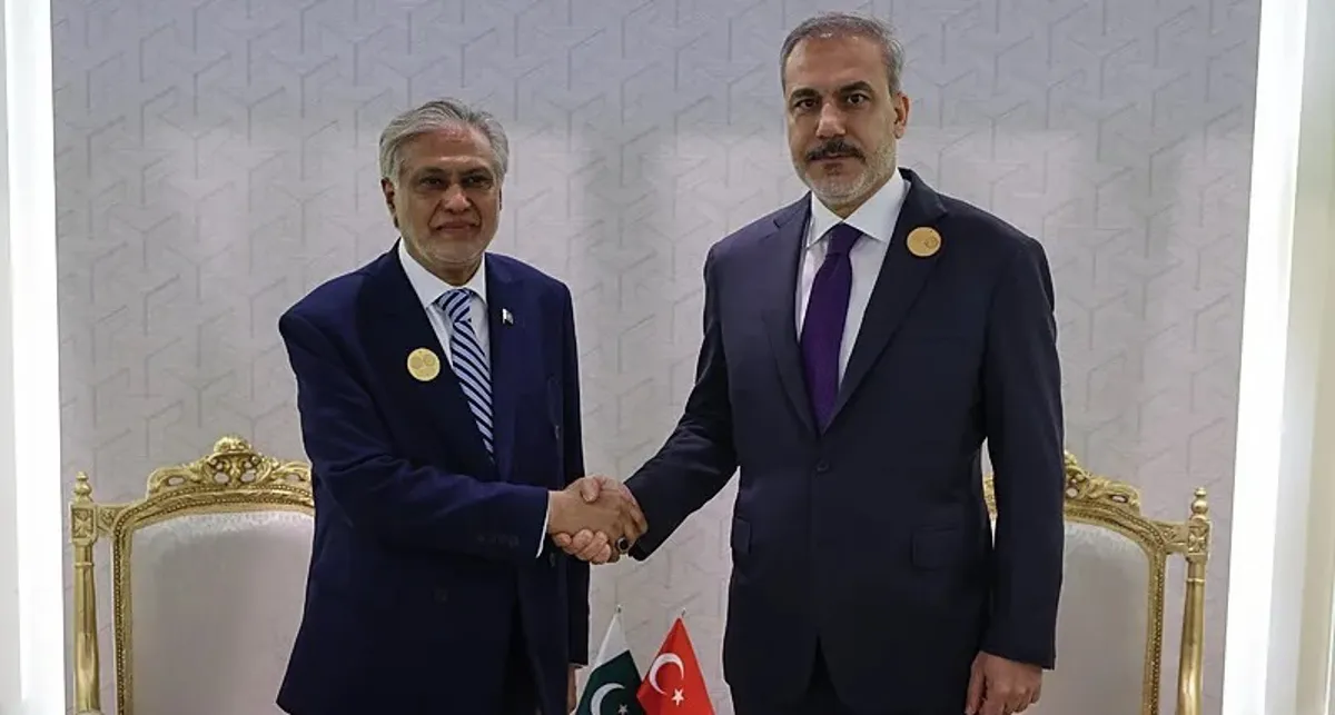 Hakan Fidan ve Pakistan Dışişleri Bakanı telefonda görüştü 