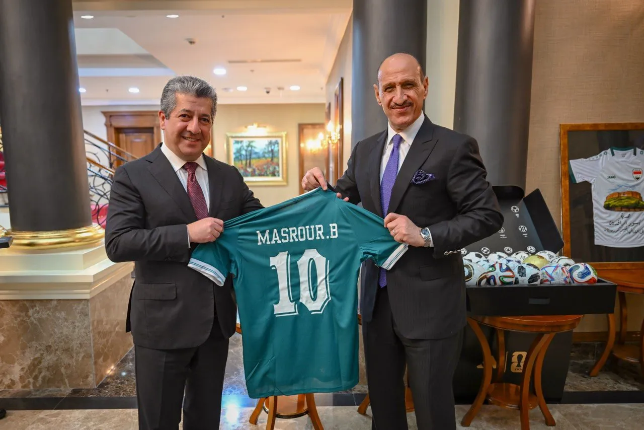 Mesrûr Barzanî pêşwazî li Serokê Yekîtiya Futbolê Dercal kir